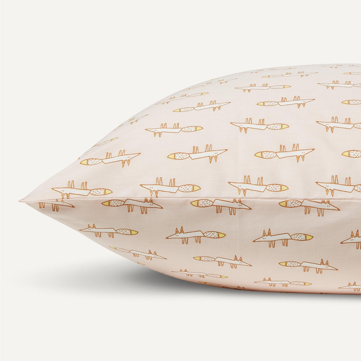 Amazon Basics 100% Organic Cotton Kids' Sheet Set with Pillowcase, Full Size, Pale Pink Fox