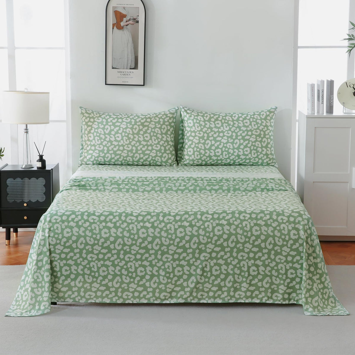 Yibeizi Sage Green Cheetah Print Sheets Set Deep Pocket Queen Size Bed Sheets Set, Leopard Printed Soft Microfiber Oeko-Tex Sheets & Pillowcases Hypoallergenic Wrinkle Free Bedsheets
