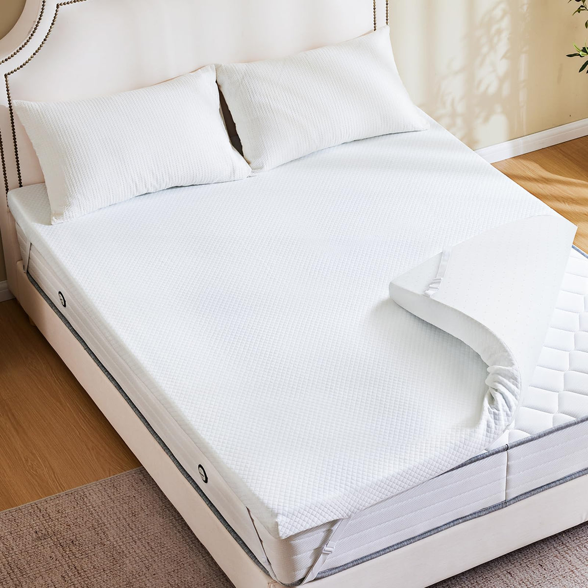Sweetcrispy Memory Foam Mattress Topper Queen with Removable Soft Cover, 2 Inch Thick Gel Infused Cooling Toppers Pad for Queen Size Bed, Sleeper Sofa, RV, Camper, CertiPUR US Certified, Ventilated