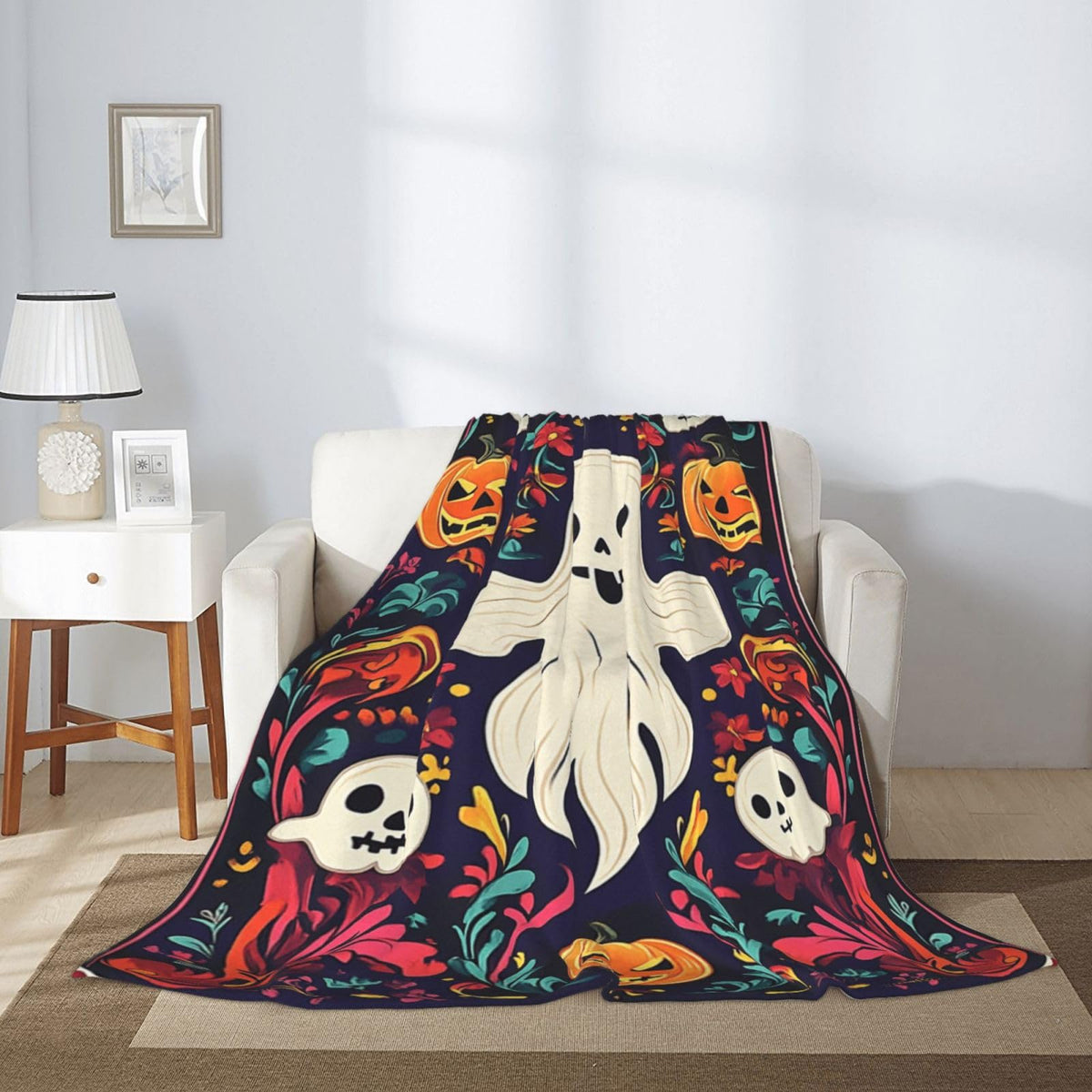 CDSASHCA Spooky Ghosts Flannel Blanket,Cute Design with Floating Phantom Print,Ultra-Soft Fleece for Festival Party Cozy Vibes,Suitable for Sofa,Bed and Office Decoration,Gifts for Friends 60X80 Inch