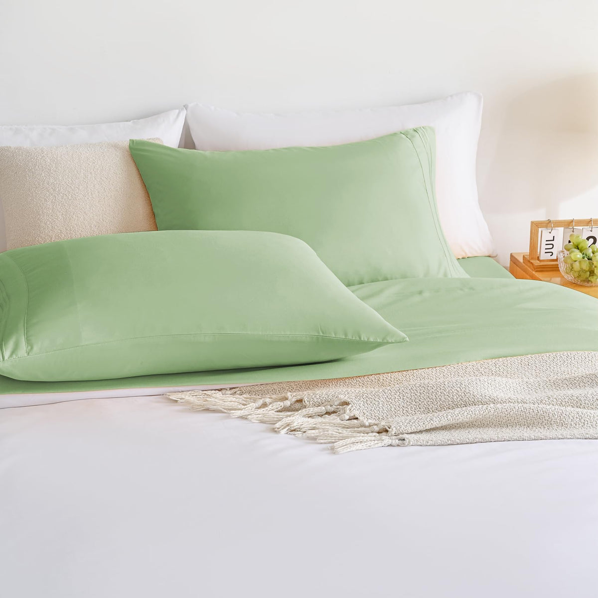 Yibeizi Sage Green Sheet Set Full Size, Kids Bedsheets Microfiber Deep Pocket Cute Bed Sheet & Pillowcase Sets 4 Pieces