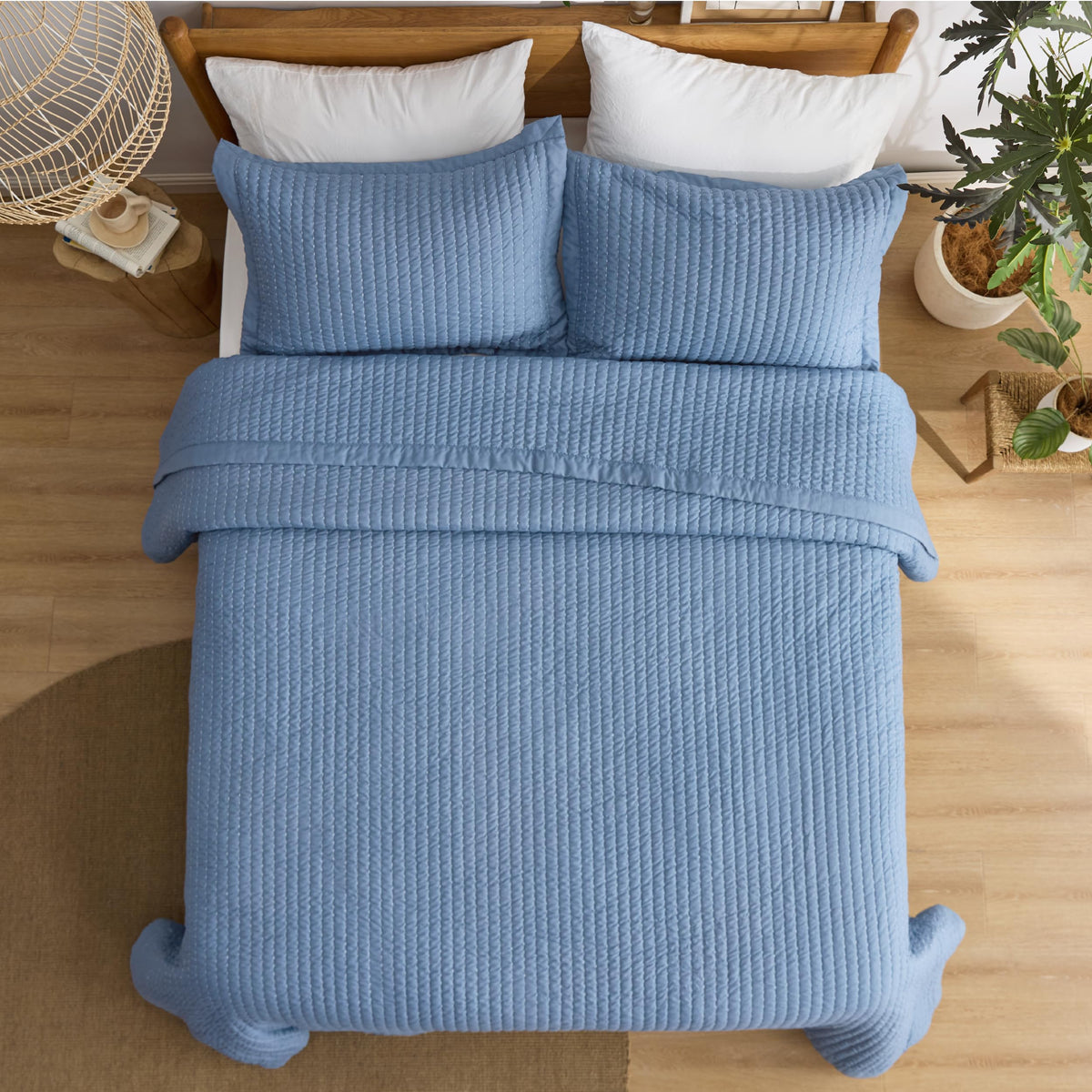 Bedsure Bedspreads Queen Size - Queen Quilt Bedding Set, Bedspread Coverlet, Lightweight Summer Comforter, 3-Piece Set with 90"x96" Coverlet & 2 Pillow Shams, All-Season Soft Microfiber, Blue