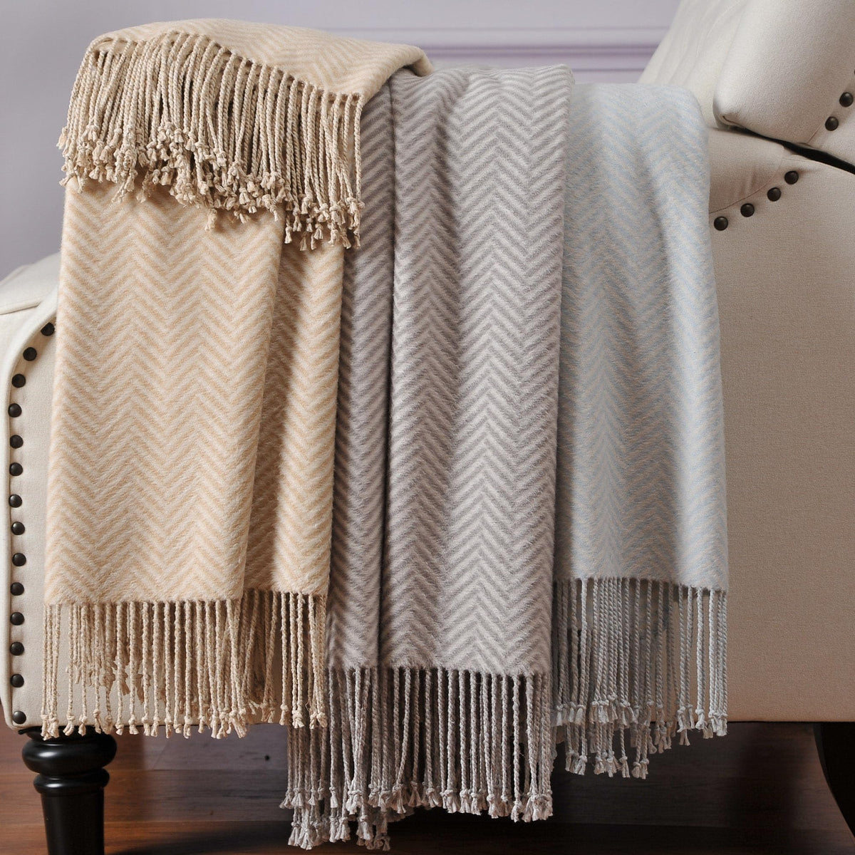 CUDDLE DREAMS Silk Throw Blanket with Hand-Knotted Fringe, Natural, Soft & Breathable (Herringbone-Taupe)
