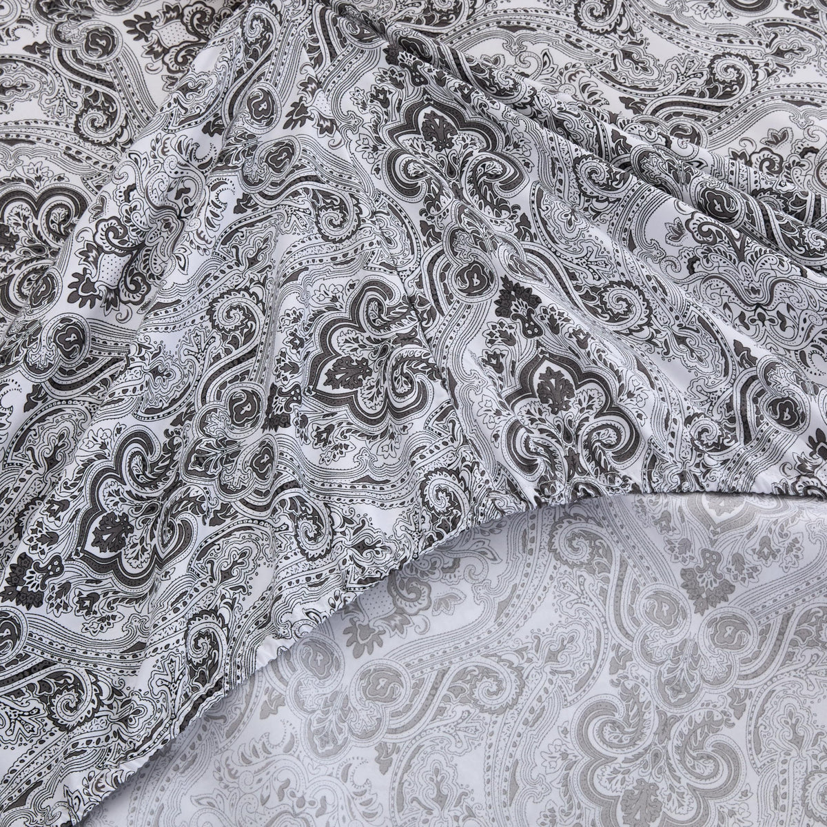 Spirit Linen home 6-Piece Twin Size Bed Sheet Set - Deep Pocket, Paisley Pattern, Soft and Breathable Bed Sheets, Microfiber Material, Includes 1 Fitted, 1 Flat, 4 Pillowcases - Black Paisley Design