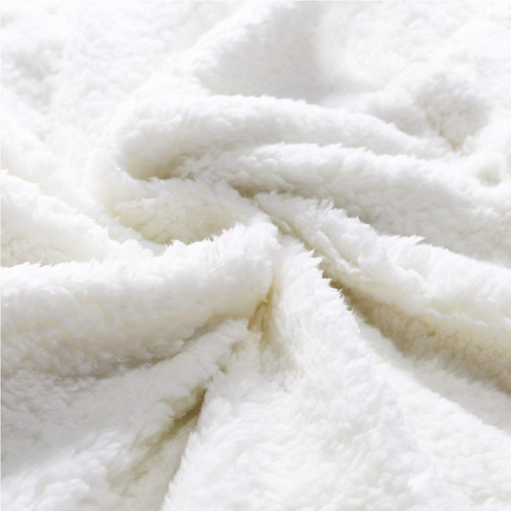 Erosebridal Kids Merry Christmas Throw Blanket Baby 30"X40" Cute Xmas Decor Sherpa Blanket with Kawaii Snowman Flannel Blanket for New Year,Snowflake Black Throw Blanket for Kids Boys Teens Bedroom