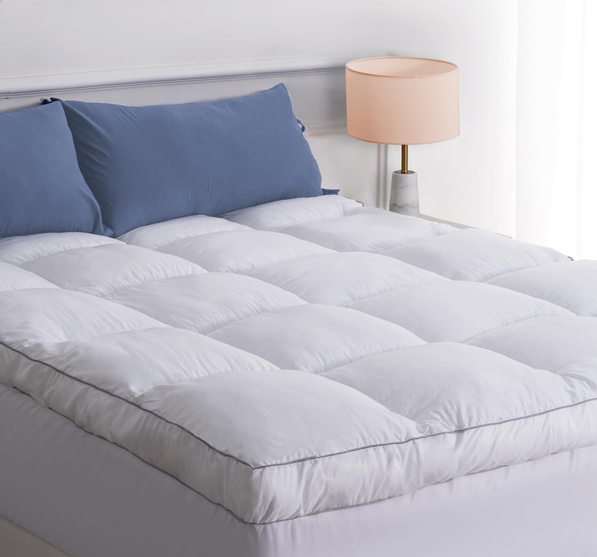 Marine Moon Mattress Topper Queen, Cooling Plush Bed Thick Pillow Top Pad, Hotel Quality Down Alternative for Queen Size with Deep Pocket,Soften Hardened Bed