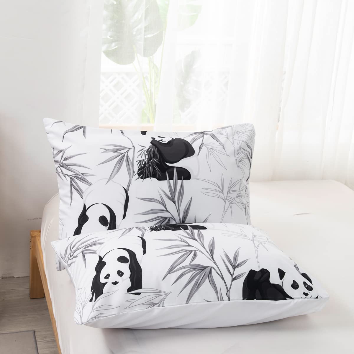 CVHOUSE Panda Bedding King Size,Cute Animal Bedding Set for Girls Kids Teens,Kawaii Comforter Set Cover Soft,1 Duvet Cover 2 Pillowcases 3 Piece,Chrismas Decor