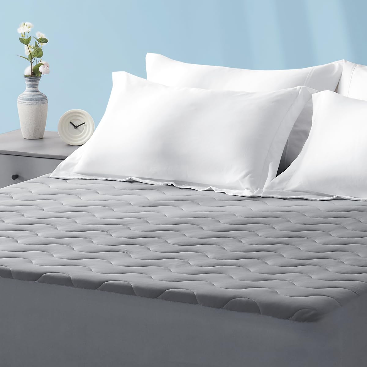 Sleep Zone Cooling Mattress Protector Full, Waterproof Bedding Pad for Hot Sleepers, Soft & Breathable Mattress Topper, Deep Pocket Mattress Cover, Hotel Quality (Dark Gray，Full)
