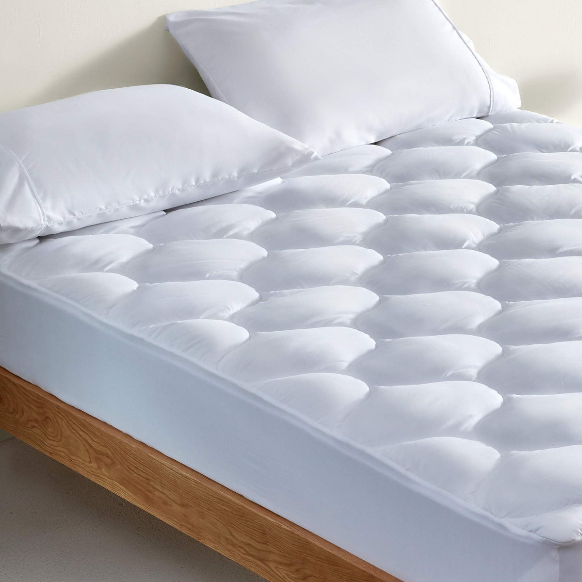 SLEEP ZONE Twin Fitted Mattress Pad Cover - Quilted Soft Breathable Fluffy Pillow Top Bed Mattress Topper Deep Pocket 8-21 inch