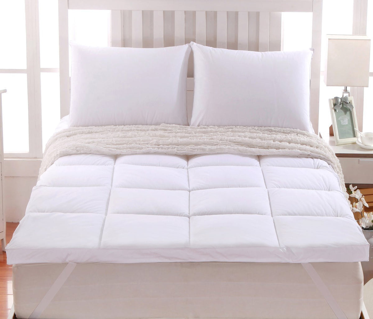 Abripedic Plush Cotton Mattress Topper, King, 2 Inches Hypoallergenic Overfilled Down Alternative Anchor Bands Mattress Topper