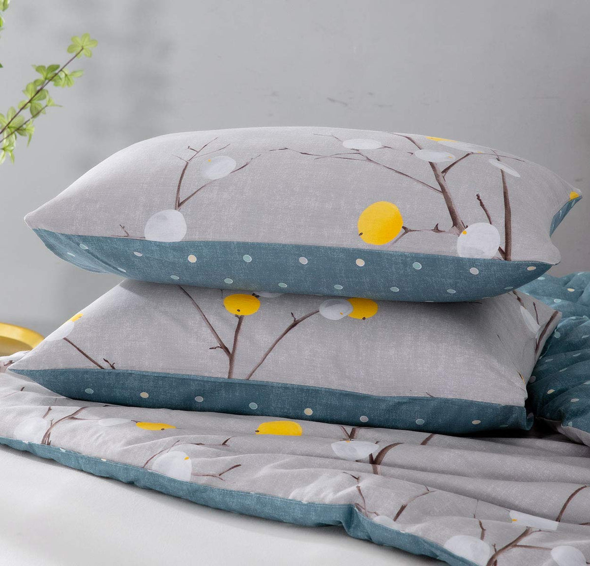 SLEEPBELLA Comforter Queen Size, 600 Thread Count Cotton Grey Branch with Yellow Turquoise Polka Dot Pattern Green Reversible Comforter Set,Down Alternative Bedding Set 3Pcs (Queen, Grey Branch)