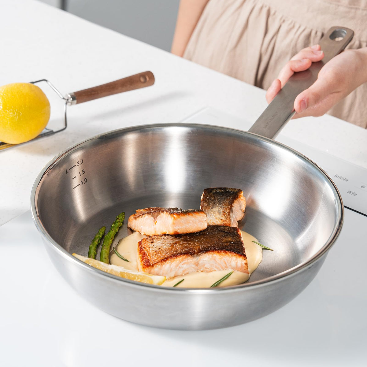 CHEFWIN 10.2-Inch 316 Stainless Steel Frying Pan, 5-Ply Saute pan, Deep Skillet, Induction Cookware, Dishwasher Safe & Oven Safe, Professional Cookware
