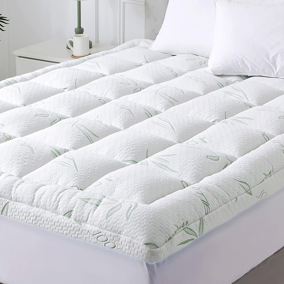 WhatsBedding Mattress Topper Twin, Soft Pillow Top Mattress Topper with Deep Pocket Fits 8–21 Inch,7D Spiral Fiber Filling, Bamboo Viscose Air Layer Twin Mattress Topper
