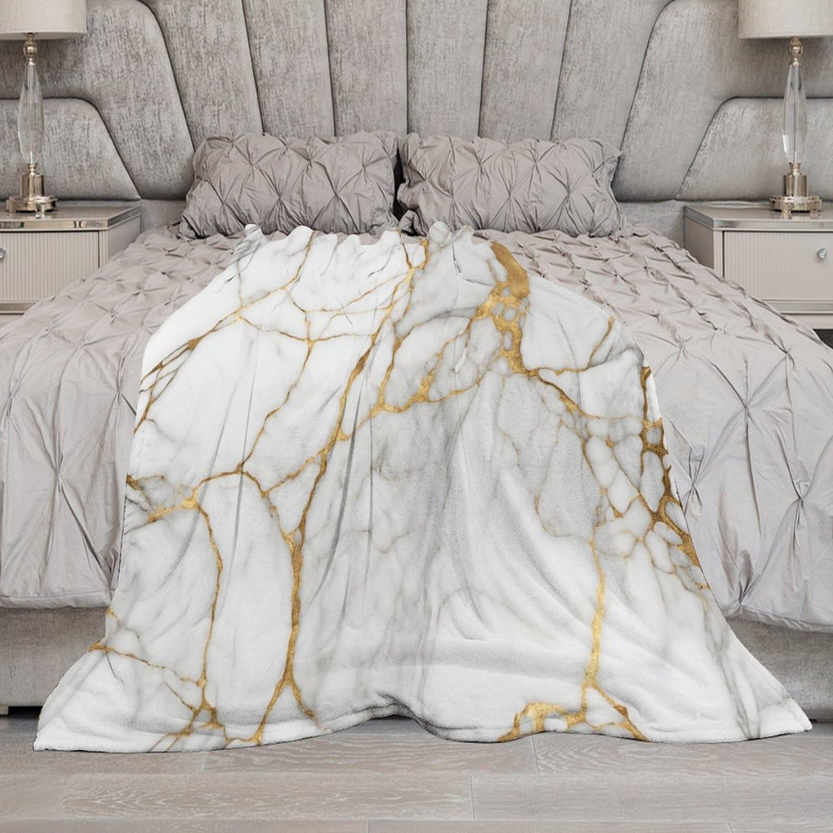 Marble Throw Blanket for Bed Sofa, 40"x50" Super Soft Warm Cozy Fluffy Plush Blanket, Modern Abstract Foil Texture White Gold Marble Flannel Couch Blanket for Travel Camping