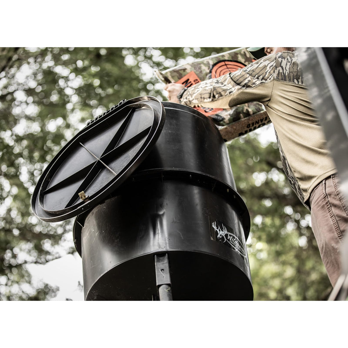 WILDGAME INNOVATIONS Quick-Set 270 lb Game Feeder with Digital Timer | Durable Tripod Corn/Pellet Hunting Feeder with 1-4 Available Feed Times & 30-feet Radius