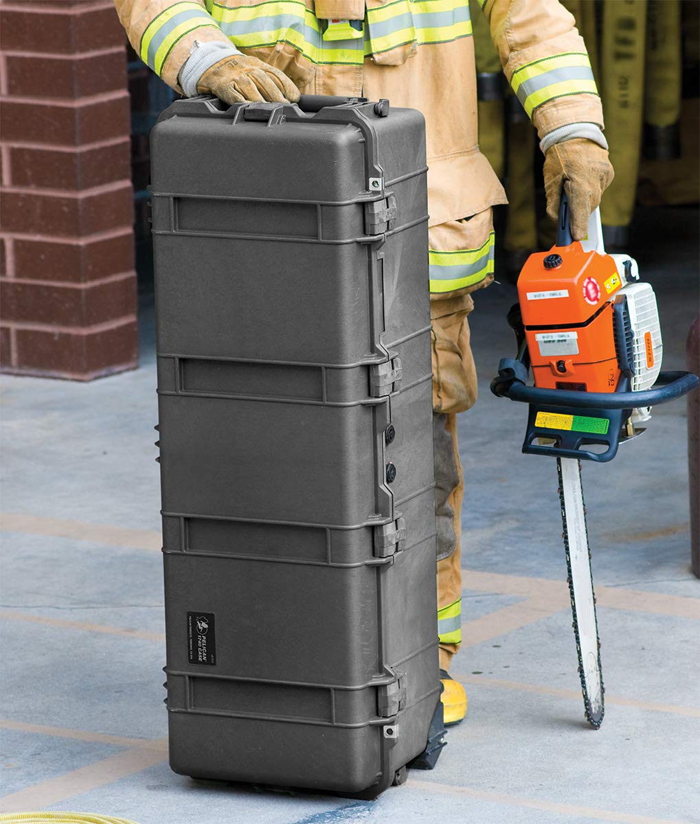 Pelican 1740 Case With Foam (Desert Tan)