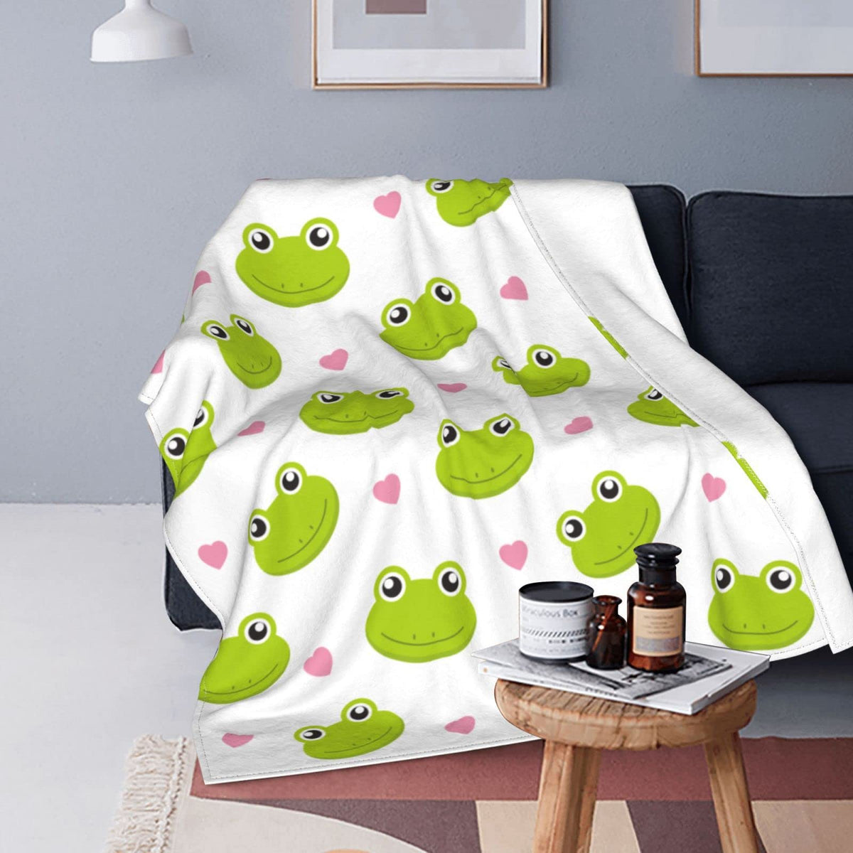 Cute Frog Kawaii Throw Blanket Soft Bed Blankets Lightweight Cozy Plush Flannel Fleece Blanket for Sofa Couch Bedroom 60"x50"