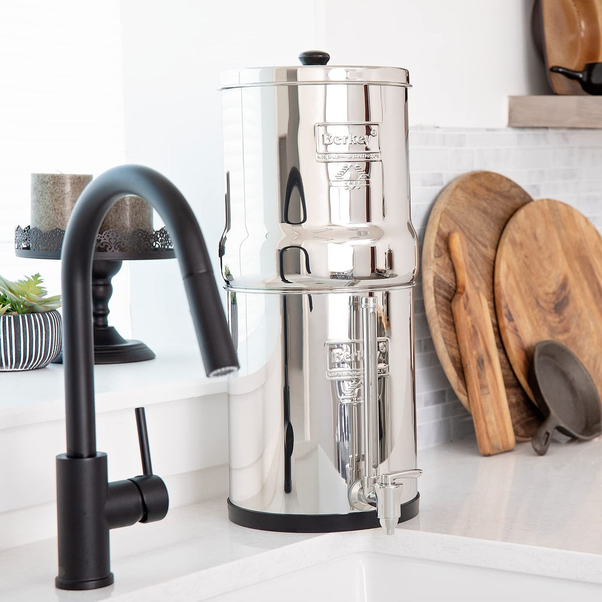 Big Berkey Gravity-Fed Water Filter System with 2 Black Berkey Elements Plus Deluxe 7" Stainless Steel Water View Spigot
