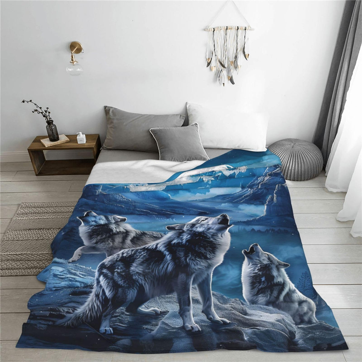 Howling Wolf Blanket Gifts for Adults Kids, Flannel Moon Wolf Pattern Throw Blankets for Bed Living Room Sofa Couch Traveling Camping, Soft Warm Lightweight Plush Wolf Decor 50x60in