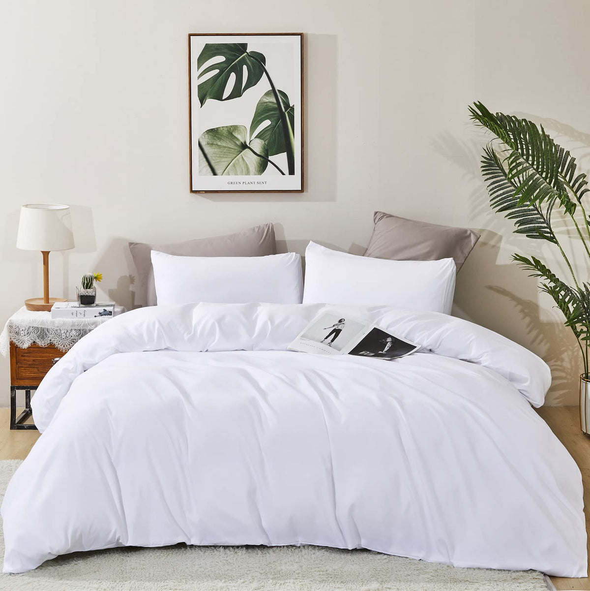 KAREVER White Fluffy Comforter Full Size Women Soft Bedding Set Men Durable 3 Pieces White Blanket Set 1 Full Comforter (80x90 inches) 2 Pillowcases (20x26 inches)