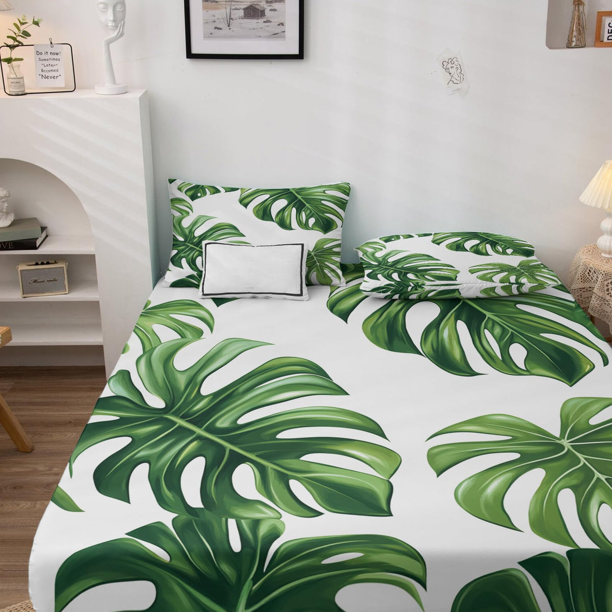 NOGAWA Tropical Monstera Sheets Queen Size, Green Leaf Bed Sheets, Patterned Bedding Sheets & Pillowcases 4 Piece Set - Soft Microfiber Deep Pocket Fitted Sheet & Flat Sheet & 2 Pillow Cases