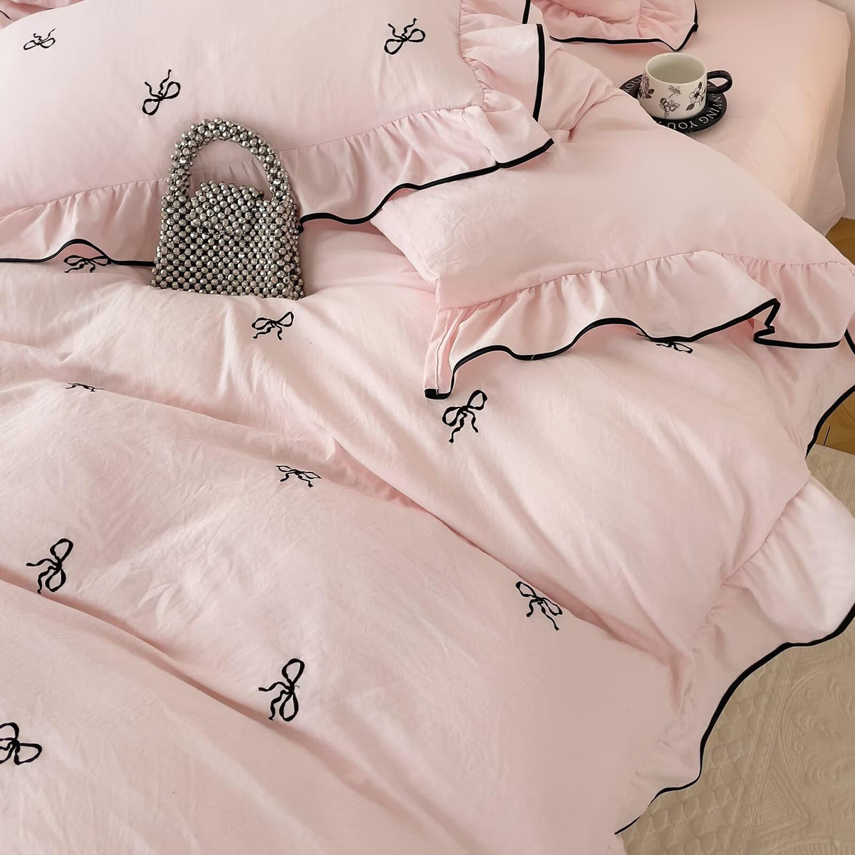 AMZTOP Cute Pink Duvet Cover Set Queen Size 3 Pcs with Bow,1 Duvet Cover with 2 Pillowcases,Washed Coquette Queen Bedding Set for Teen Girls,Zipper Ruffles Quilt Covers 90"×90"
