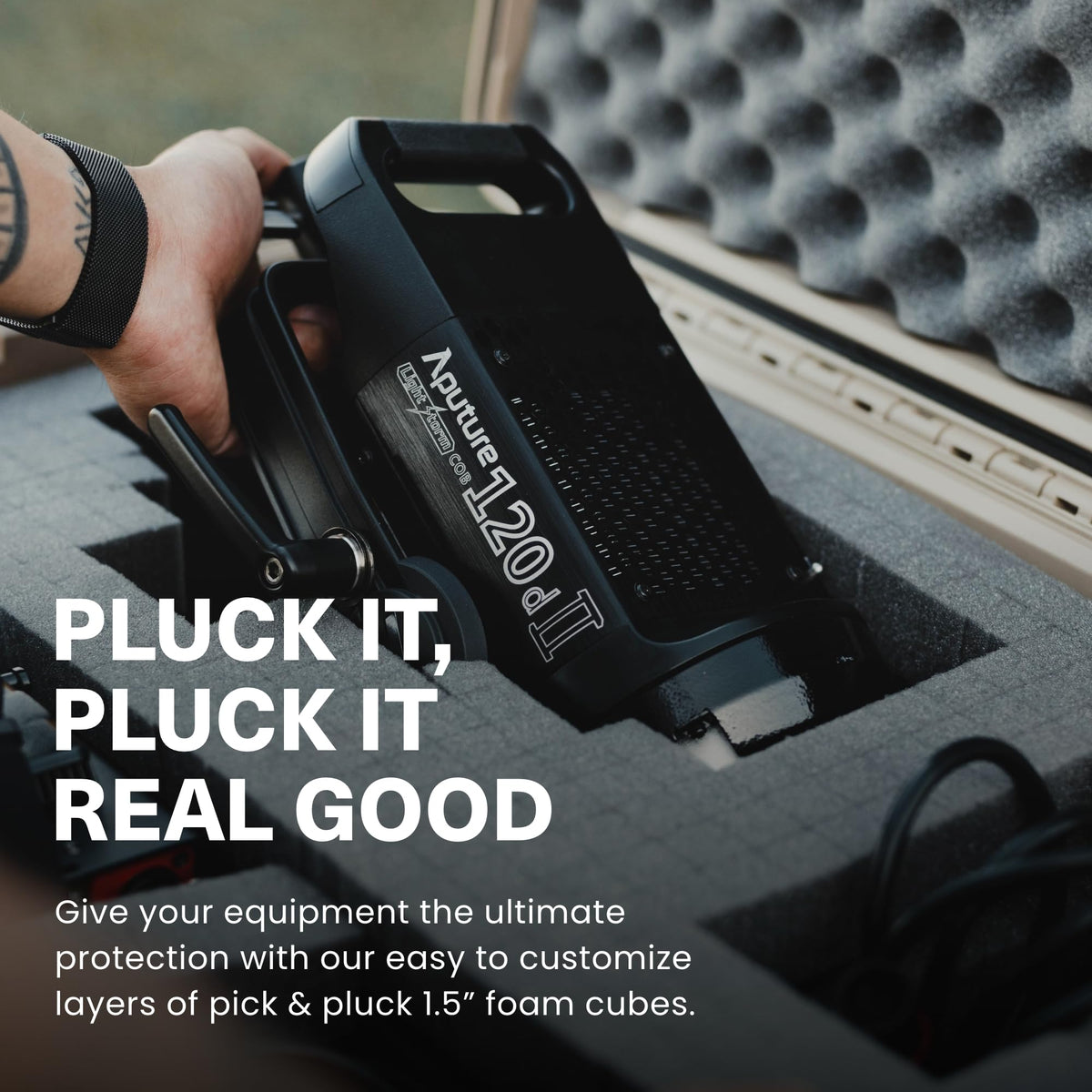 Condition 1 33" Large Rolling Hard Case Model 2152, Lockable Storage Box, IP67 Waterproof Plastic Case Protective Luggage, Camera Tactical Gear, Made in USA, 32.95"x 24.96"x18.74" Black