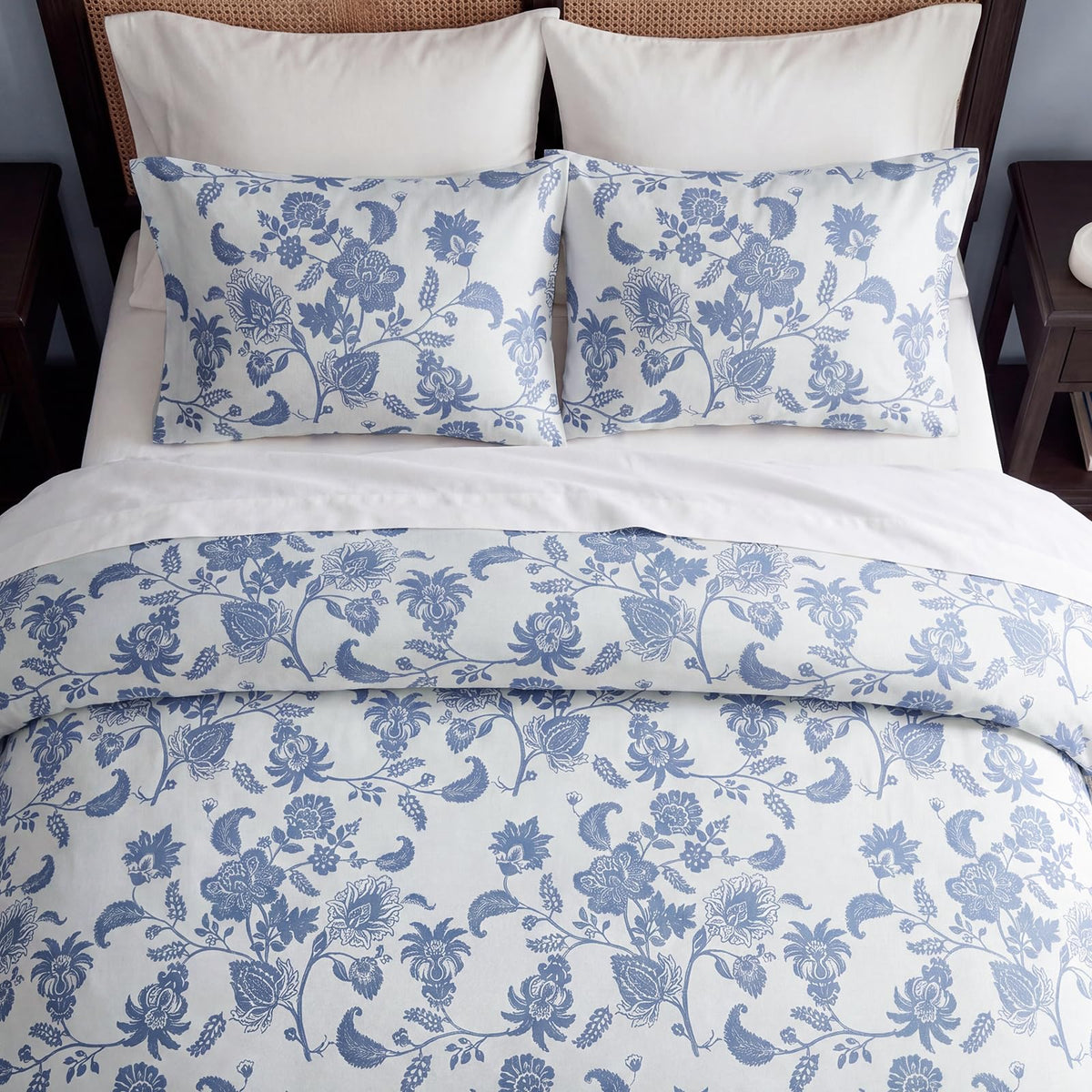 Bedorm 100% Cotton Duvet Cover Set King Floral Bedding Set Blue and White Paisley Flowers Print Boho Bedroom Decor Soft & Breathable Duvet Cover with Zipper Closure