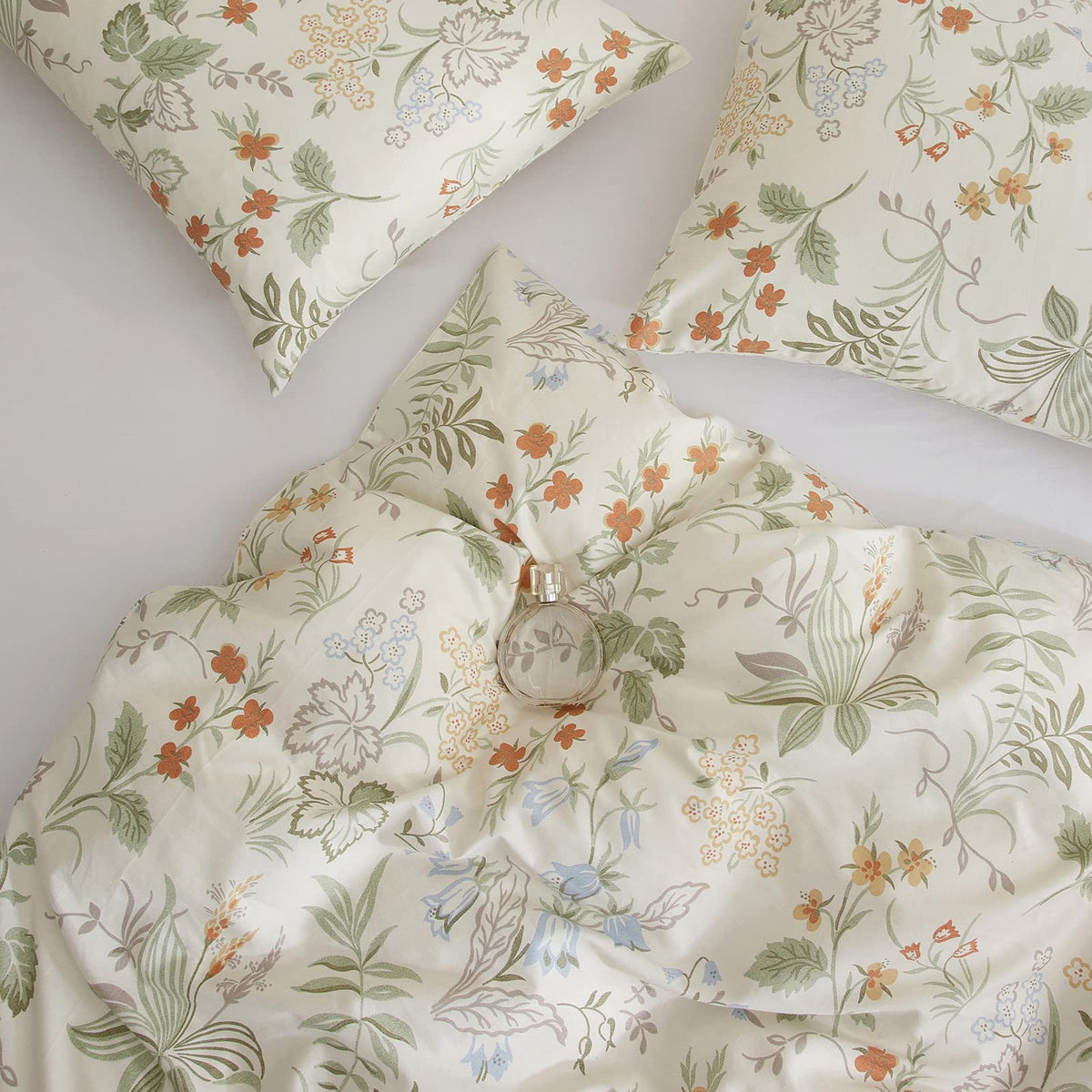 mixinni Floral Duvet Covers Queen Size Botanical Flower Leaf Printed on White Bedding Duvet Cover Set with Zipper Closure Ties for Him and Her 1 Duvet Cover with 2 Pillowcases-(3pcs, Queen Size)