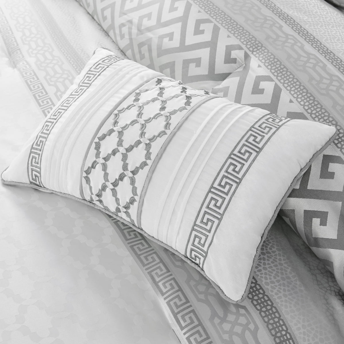 Madison Park Luxury Comforter Set-Traditional Jacquard Design All Season Down Alternative Bedding, Matching Bedskirt, Decorative Pillows, Queen(90"x90"), Bennett, Geometric Grey 7 Piece