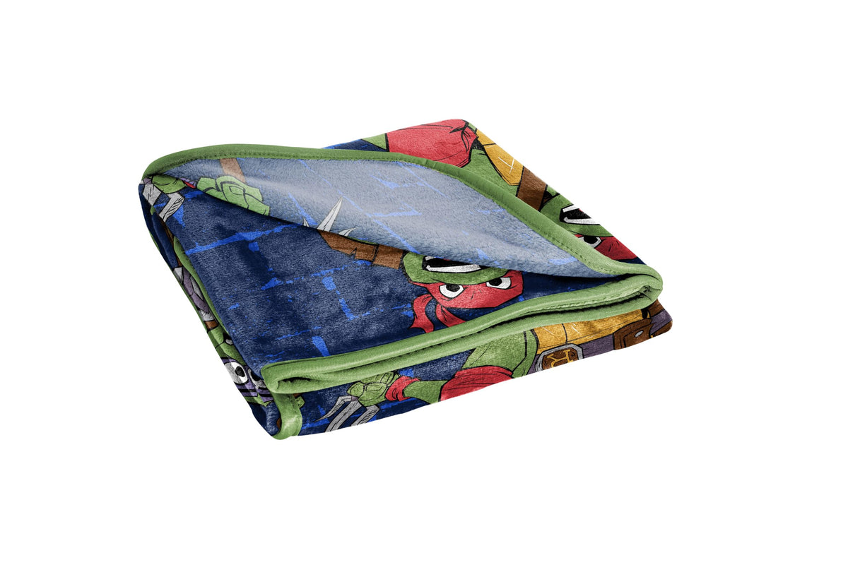 Jay Franco Kids Plush Throw Blanket – Soft & Cozy Fleece Throw for Bedroom & Couch Décor, Official Licensed Product, Blue - Teenage Mutant Ninja Turtles, 46x60 - Throw Blanket