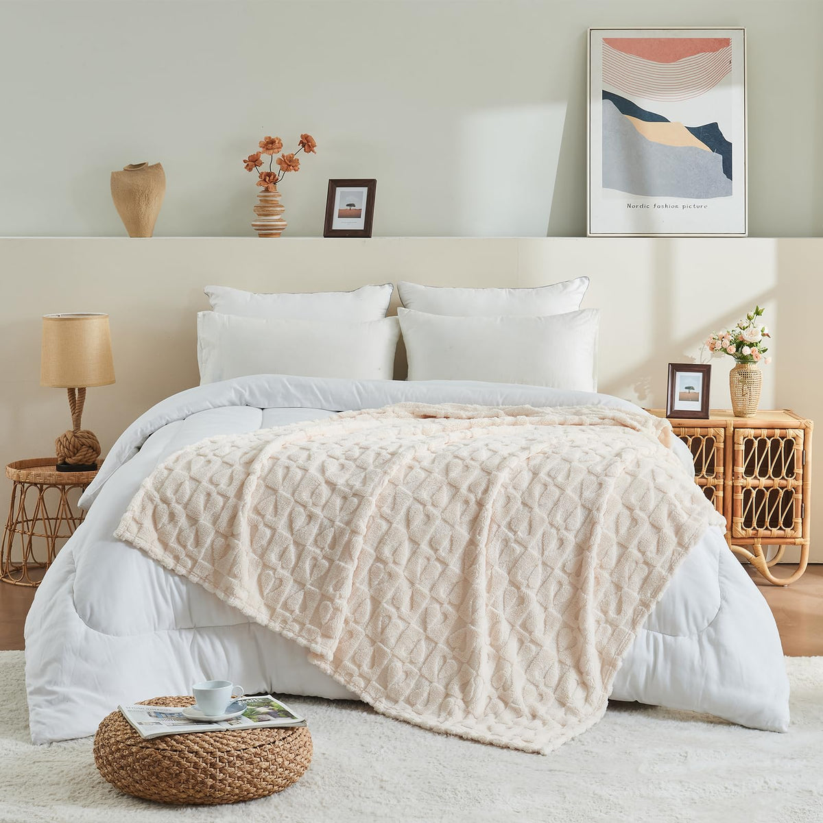GIOKARNNA Beige Cute Throw Blankets with Heart Checkered Throw Blanket for Lover Mom Gifts Valentines Day Blanket Love Blanket, 60x80 Inches, 300GSM