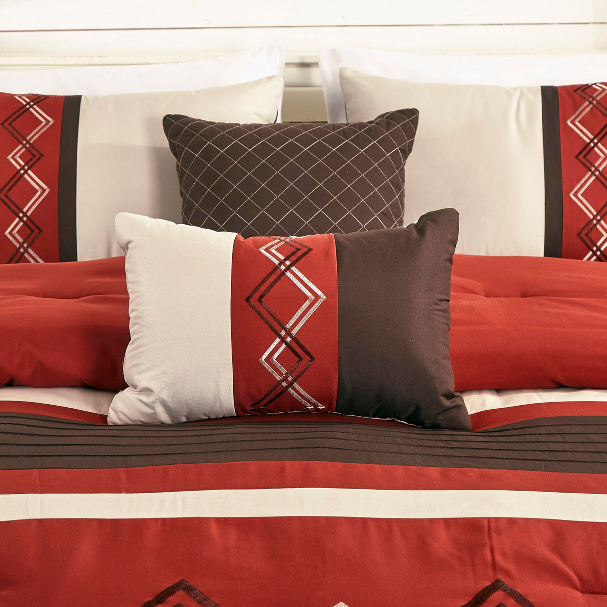 Chezmoi Collection Arden 7-Piece Modern Pleated Stripe Embroidered Zigzag Bedding Comforter Set (Queen, Spice/Brown/Coffee Cream)