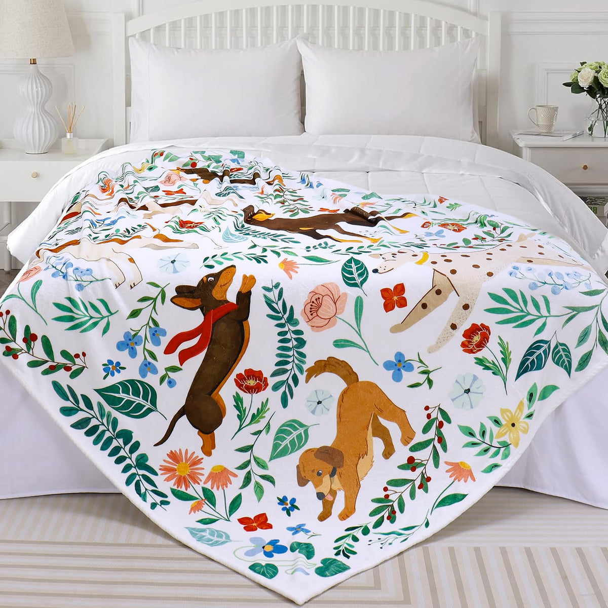 Dog Blanket Ultra Soft Floral Throw Blankets Gifts for Dog Lover Blanket Flower Leaves Flannel Fleece Throw Lightweight Warm Cozy Fuzzy Plus Cabin Blanket for Bed Sofa, 50" X 60"