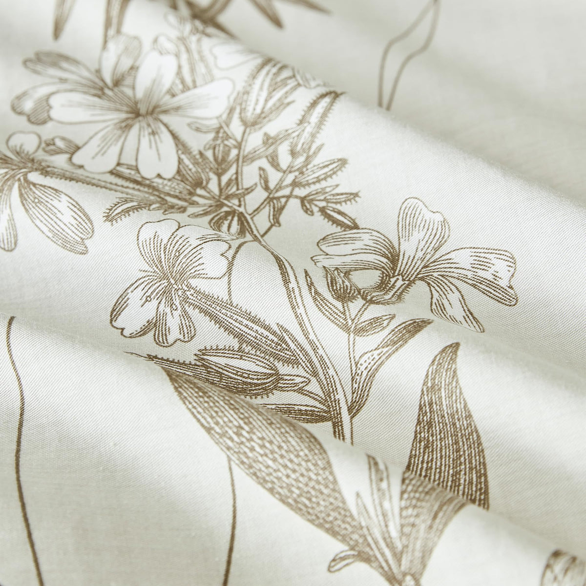 YuHeGuoJi Beige Floral Duvet Cover Queen 100% Cotton 3 Pcs Set 1 Khaki Botanical Duvet Cover with Zipper Ties 2 Pillow Shams Honeybee Taupe Flower Honeybee Print Wide Trim Bedding Set Soft