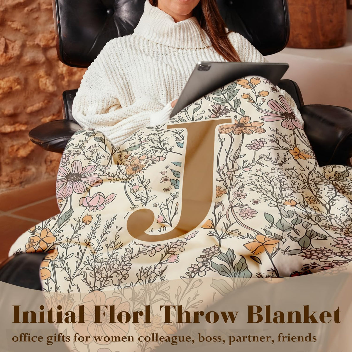 JXREQ Throw Blanket Initial Letter J Personalized Monogrammed Gifts for Women Teen Girls Frends, Boho Floral Throw Blankets for Bed Sofa Living Room Office, 50x60 Inch