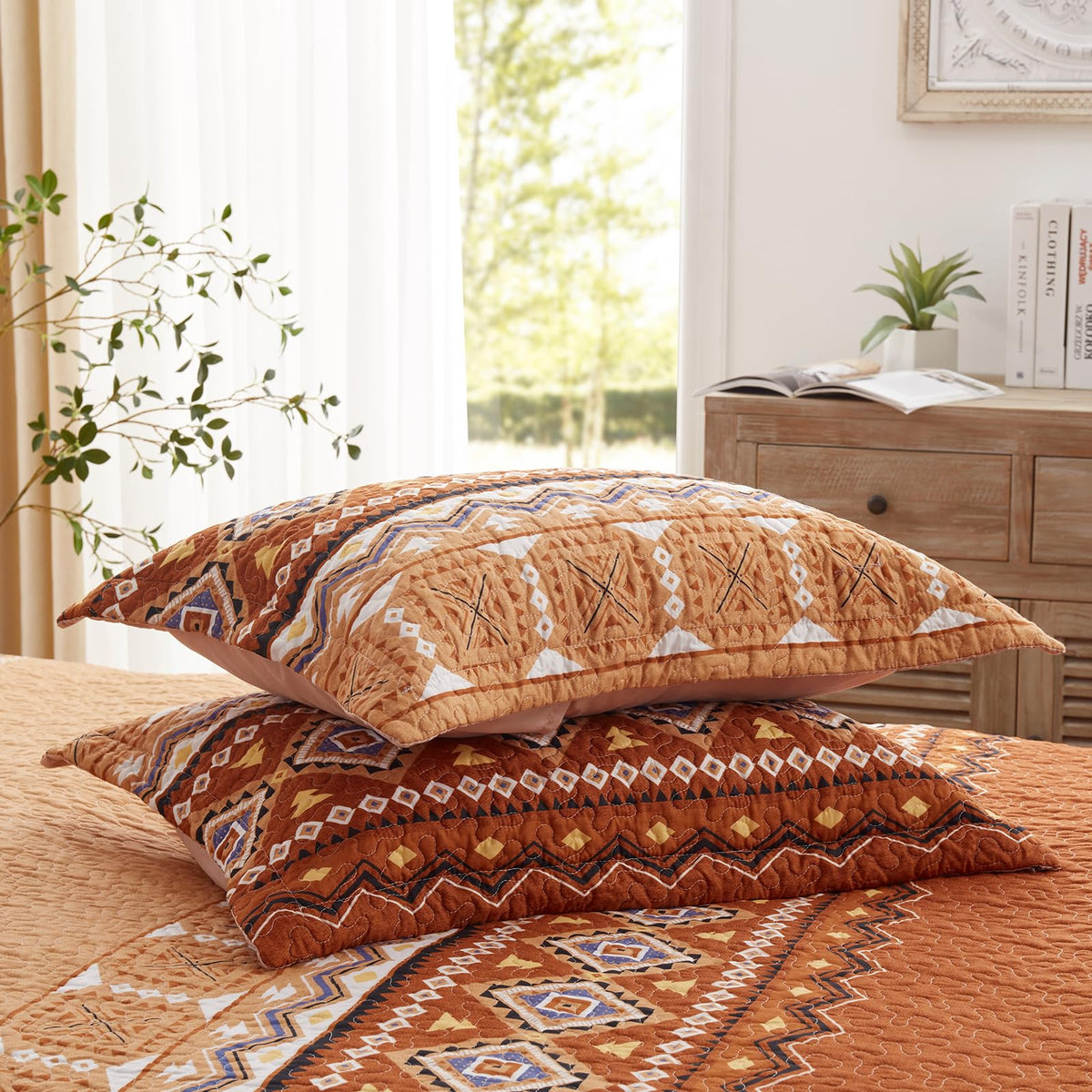 3 Pieces Quilt Set King Size Bedspread Burnt Orange/Rust Coverlet Lightweight Summer Comforter Microfiber Bohemian Bedding Set for All Season Oversized 98x106 Inch Bed Cover(1 Quilt, 2 Pillow Shams)
