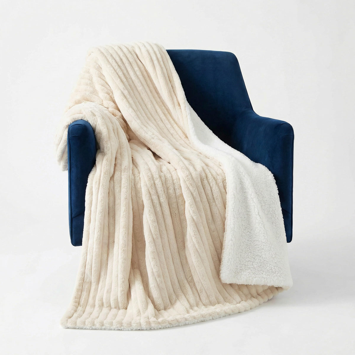 Lavish Home Faux Fur Throw Blanket - 60x70-Inch Twin Blanket for Couch, Bed, or Chair - Soft Throw with Plush Faux Rabbit Fur and Warm Sherpa for Living Room, Bedroom, and Home Decor (Ivory)