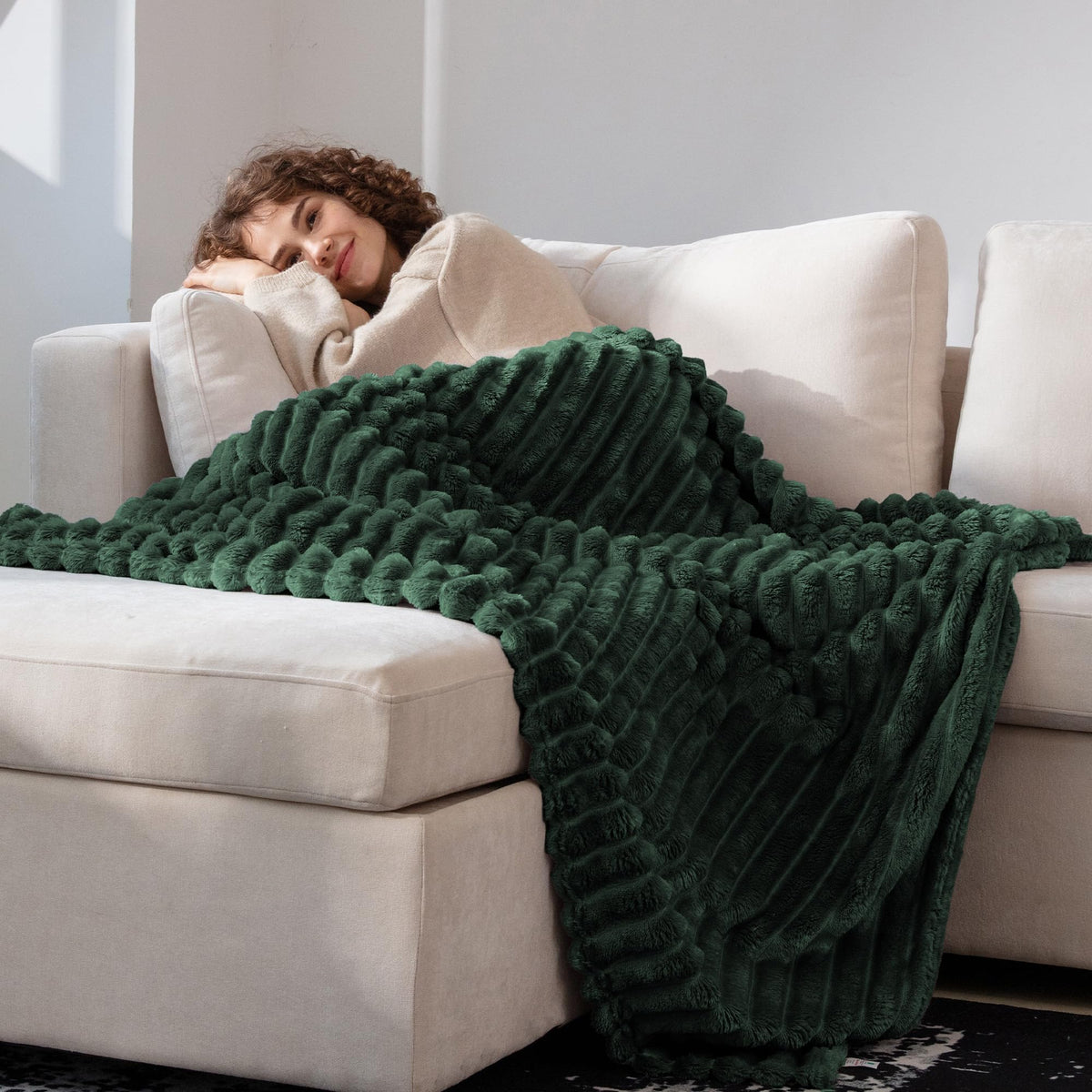 KORBLISS Super Soft Throw Blanket for Couch, Premium Silky Flannel Fleece with 3D Striped Jacquard Design, Lightweight and Cozy for Sofa, Living Room, and All-Season Use, 50x60 Inches.Forest Green