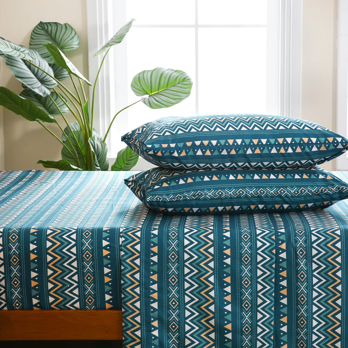 CozySmile Boho Sheet 4 Pieces King Sheet Set Bohemian,King Size Breathable Soft Microfiber Deep Pocket Bedding, Western Sheets Geometric(King, Teal Geometric)