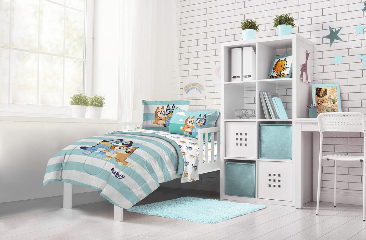 Jay Franco Bluey & Bingo 4 Piece Toddler Bedding Set – Includes Comforter, Sheets & Pillowcase, Super Soft Fade Resistant Microfiber, Official Licensed Toddler Bed Set for Boys and Girls, Blue