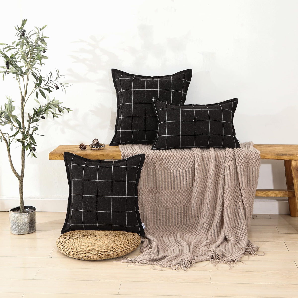 AMAROTI Black Plaid Linen Throw Pillow Covers 18x18 Inch Set of 2 Farmhouse Decorative Cushion Covers for Sofa Couch Living Room Bedroom