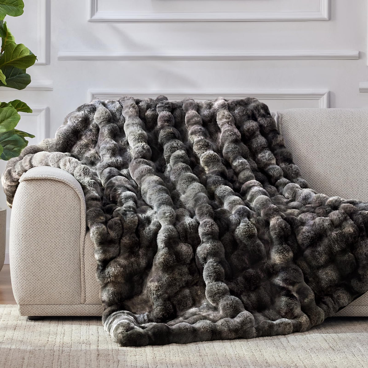 Anysay Faux Fur Throw Blanket, 1000GSM Fluffy Soft Bubble Blanket for Couch Bed, Cozy Plush Warm and Thick Blanket, Fuzzy Rabbit Throw for Living Room Bedroom 50''*60'' Tie-dye Grey