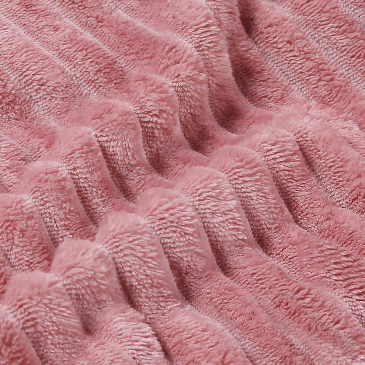 BEDELITE 2 Pieces 3D Ribbed Jacquard Soft and Warm Decorative Fuzzy Blankets, Pink, 50x60IN