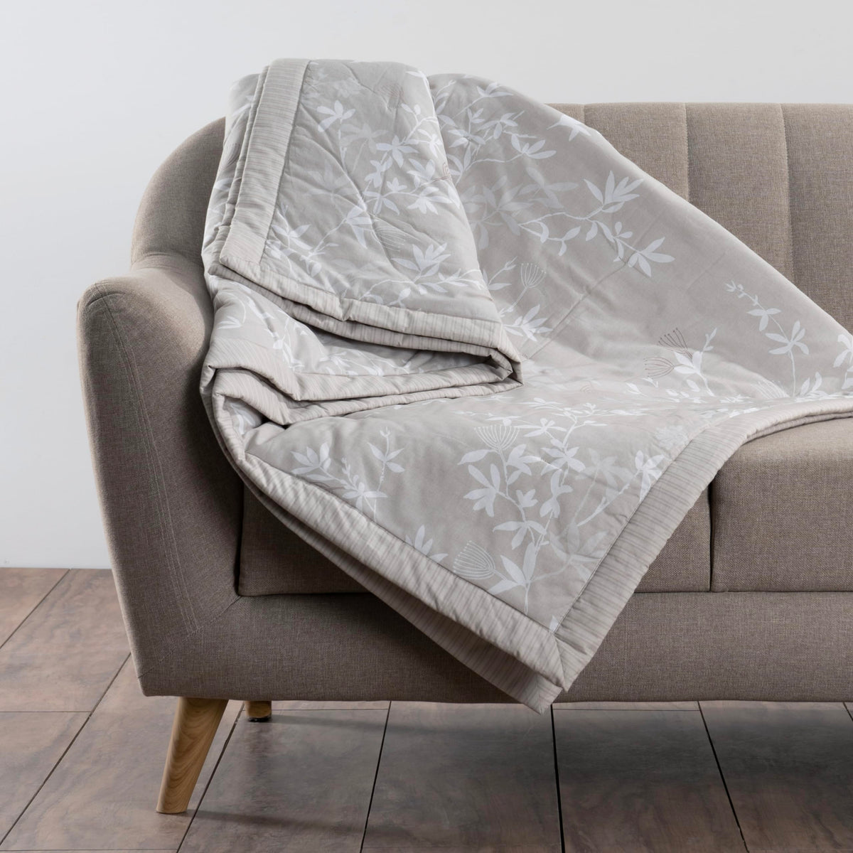 Maison d' Hermine Throw Blanket for Couch Lightweight Soft Warm Breathable Cotton Throw Blankets for Bed Girls Boys Women Men Gifts Sofa Travel Living Room Spring Summer (Louxor, 60" X 80")