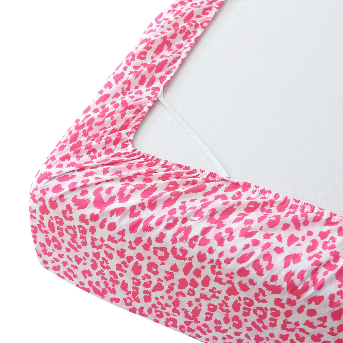 Mooreeke Leopard Cheetah Printed Full Bed Sheets, Soft Microfiber Bedding Sheets & Pillowcases, Deep Pocket Non-Slip Fitted Full Sheet, Pink Animal Pattern Bedsheets