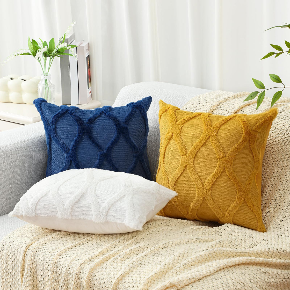 decorUhome Fall Throw Pillow Covers 18x18 Inch Set of 2, Soft Plush Faux Fur Wool Dark Blue Accent Couch Pillow Covers for Modern Farmhouse Bed Sofa Living Room