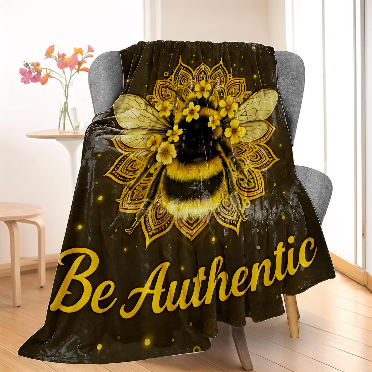 Wanoryer Be Authentic Bee Blanket, Comfy & Warm Flannel Mandala Floral Bumblebee Throw Blanket for Couch, Gifts for Women Adults Kids, Soft Fuzzy Lightweight Travel Bed Blankets for Decor 50"×60"