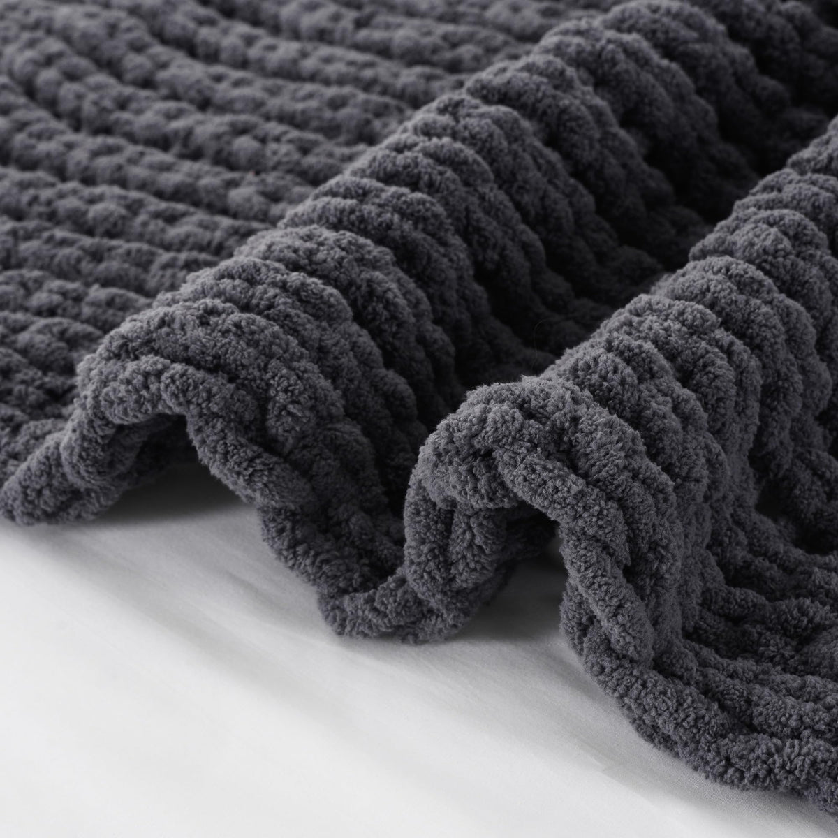 Battilo Chunky Knit Throw Blanket, Soft and Thick Chenille Throw Blanket, 50"x60" Handmade Cable Knit Crochet Blanket, Dark Grey Knot Knitted Throw Blankets for Couch Sofa Bed Home Decor