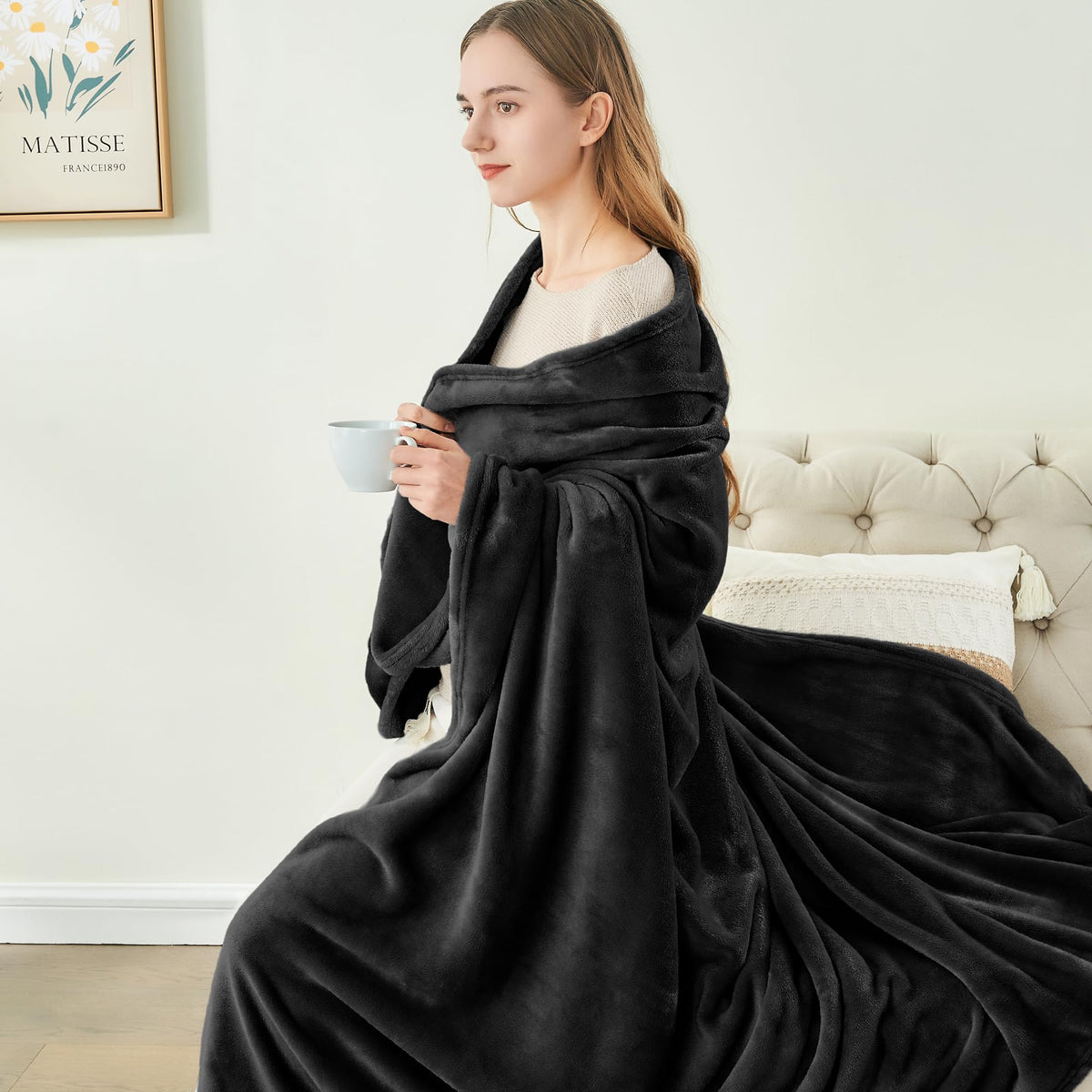 BEDELITE Fleece Blanket Black Throw Blankets for Couch & Bed, Luxury Plush Cozy Fuzzy Blanket 50x60 inches, Super Soft Warm Lightweight Throw Blanket for Travel Camping